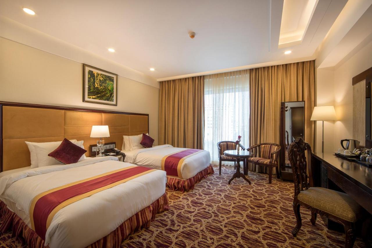 Grand Palace Hotel & Resorts Sylhet Buitenkant foto
